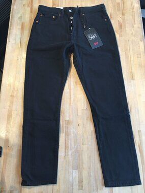 Women's Levi's Black Skinny Jeans Size 28x28